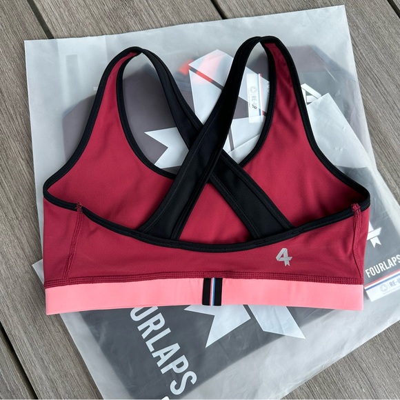NWT Fourlaps Infinity Sports Bra - Picture 3 of 3